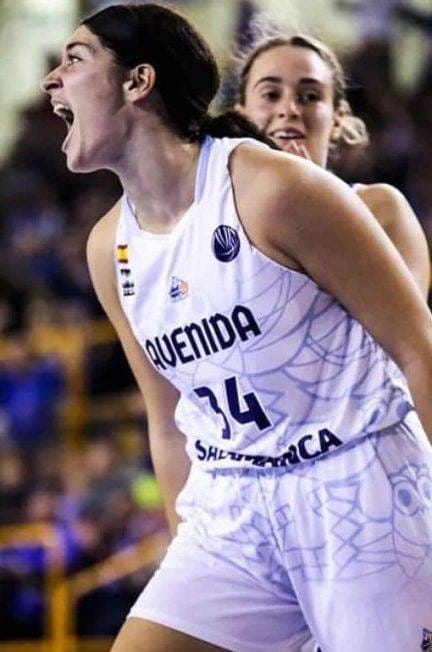 Yunan güzeli geliyor: Afrodit Maria Beşiktaş'ta 2